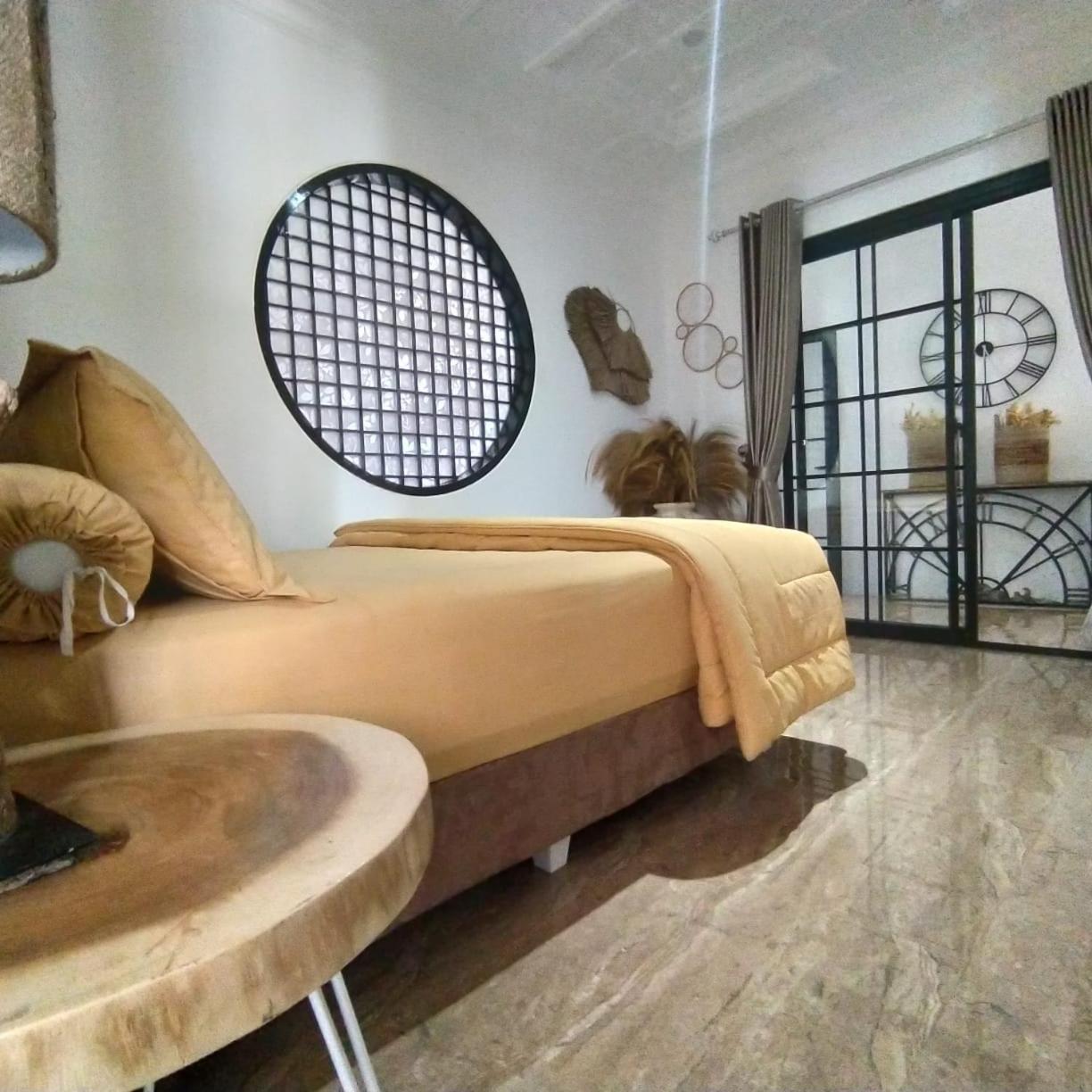 Villa Kota Bunga Malini 7 Cinengangirang Exteriér fotografie